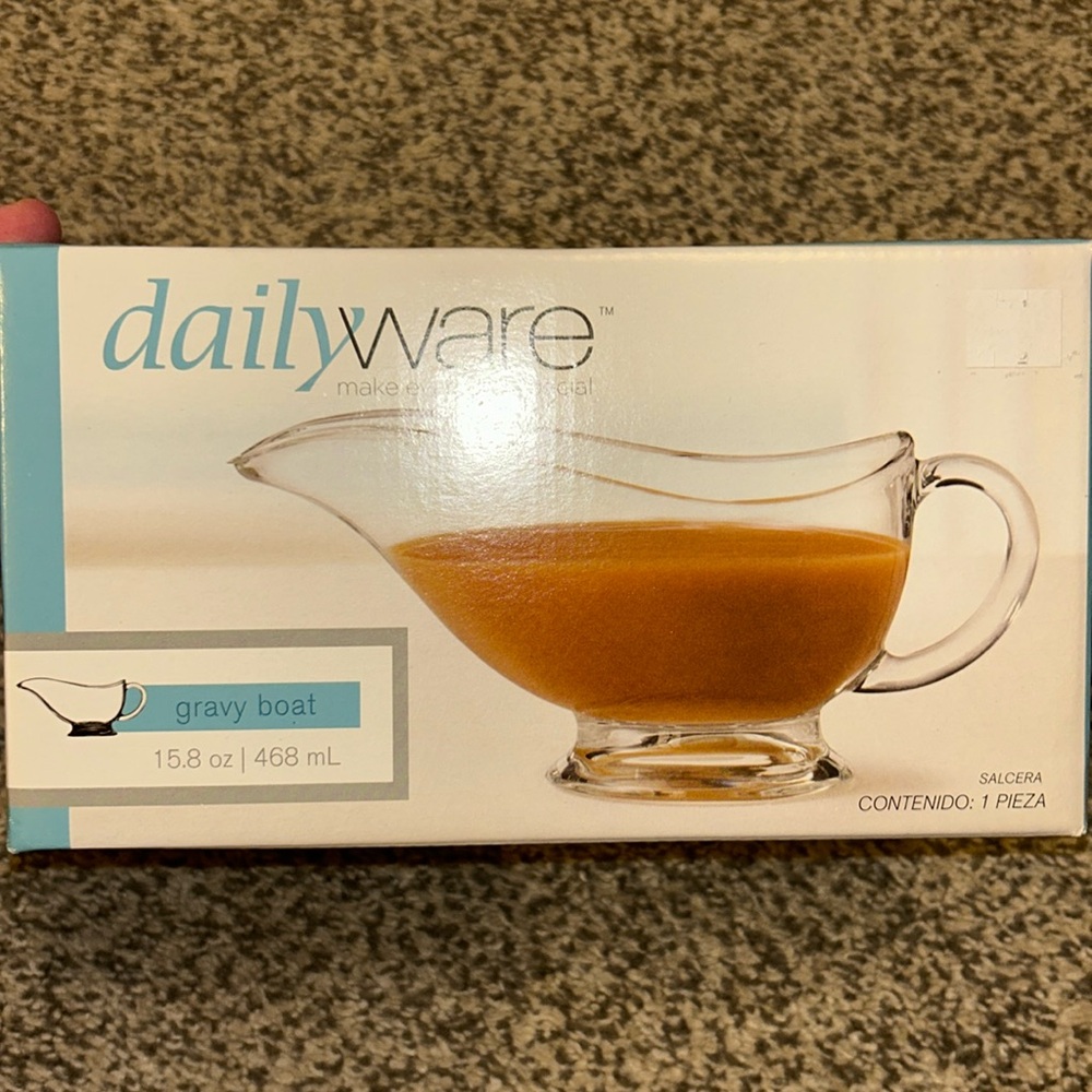 Dailyware gravy boat